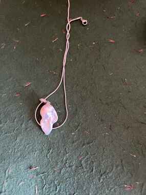 Baroque Pearl Pendant Necklace